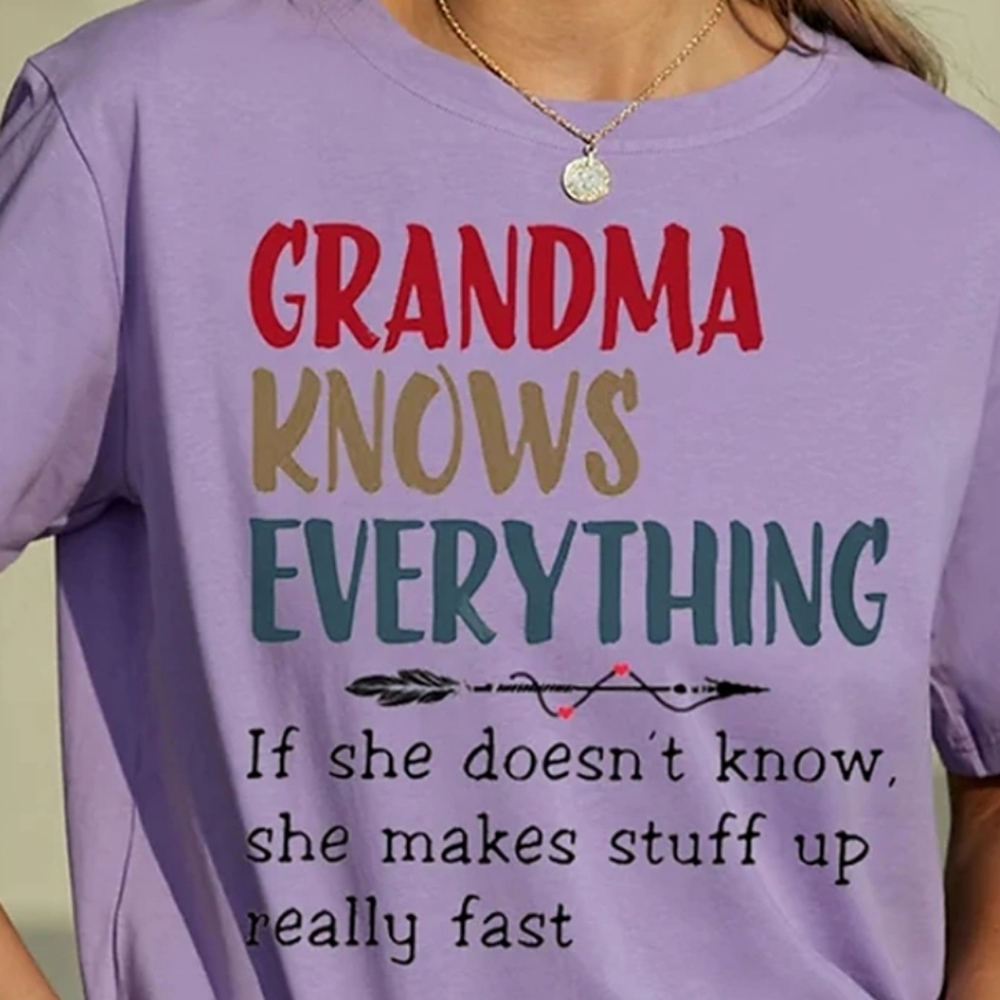 Purple Graphic Women's Top Grandma Knows Size Small